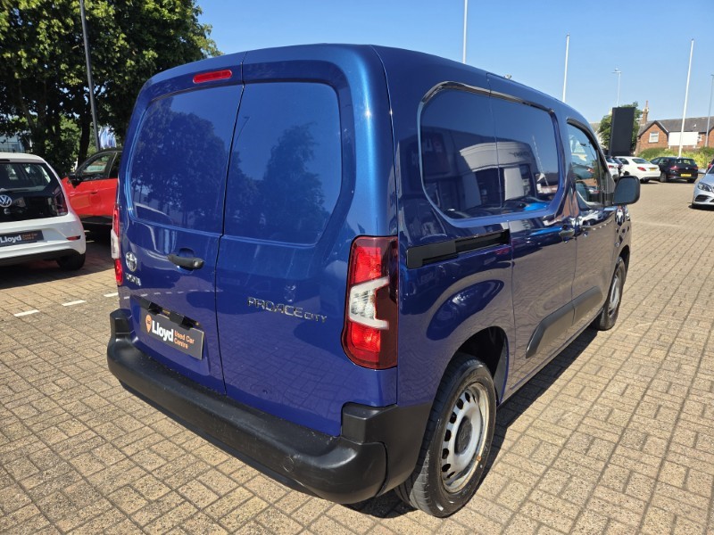 2021 (70) TOYOTA COMMERCIAL PROACE CITY 1.5D 100 Active Van 5605440