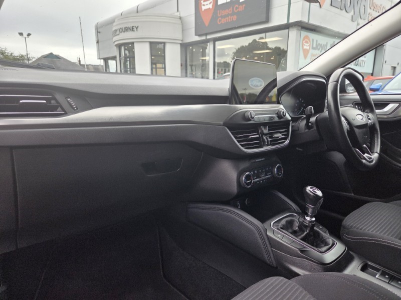 2019 (19) FORD FOCUS 1.5 EcoBlue 120 Titanium 5dr 5577038