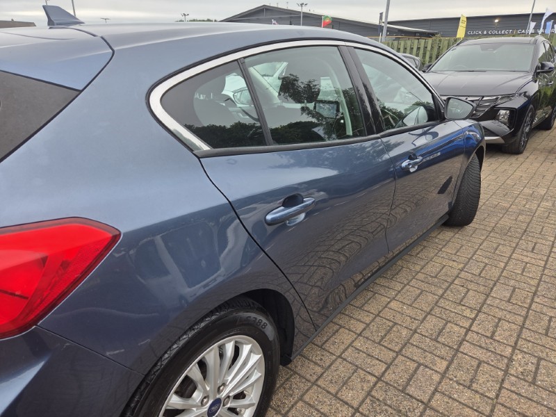 2019 (19) FORD FOCUS 1.5 EcoBlue 120 Titanium 5dr 5577024
