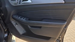 2018 (18) MERCEDES-BENZ GLE 250d 4Matic AMG Night Edition 5dr 9G-Tronic 5597947