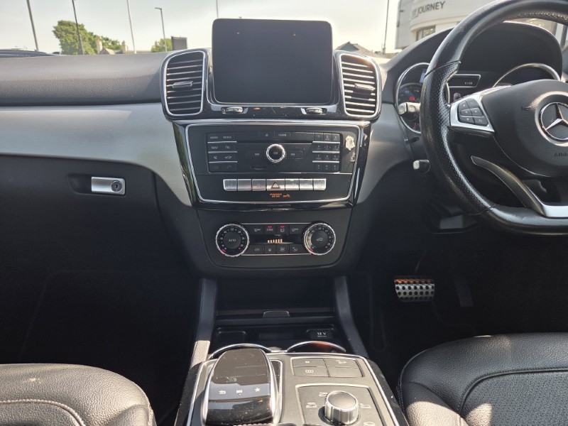 2018 (18) MERCEDES-BENZ GLE 250d 4Matic AMG Night Edition 5dr 9G-Tronic 5597941
