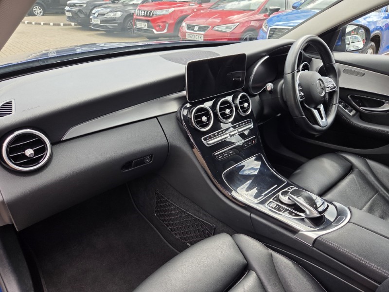 2020 (70) MERCEDES-BENZ C CLASS C220d Sport Edition Premium 4dr 9G-Tronic 5568401