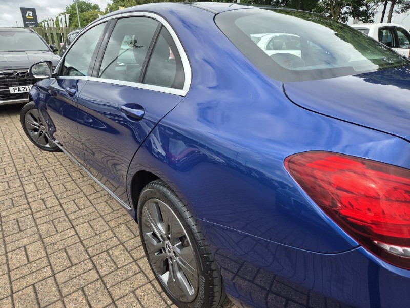2020 (70) MERCEDES-BENZ C CLASS C220d Sport Edition Premium 4dr 9G-Tronic 5568386