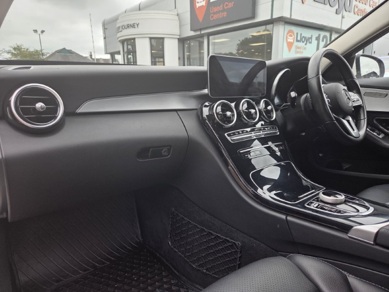 2018 (18) MERCEDES-BENZ C CLASS C200 Sport 4dr 9G-Tronic 5566024