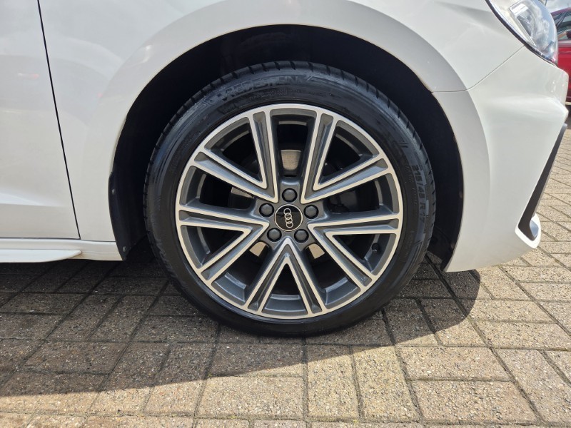 2019 (68) AUDI A1 30 TFSI S Line 5dr 5570540