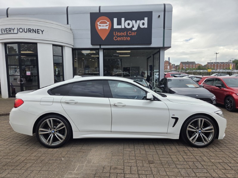 2016 (66) BMW 4 SERIES 420i M Sport 5dr [Professional Media] 5568518