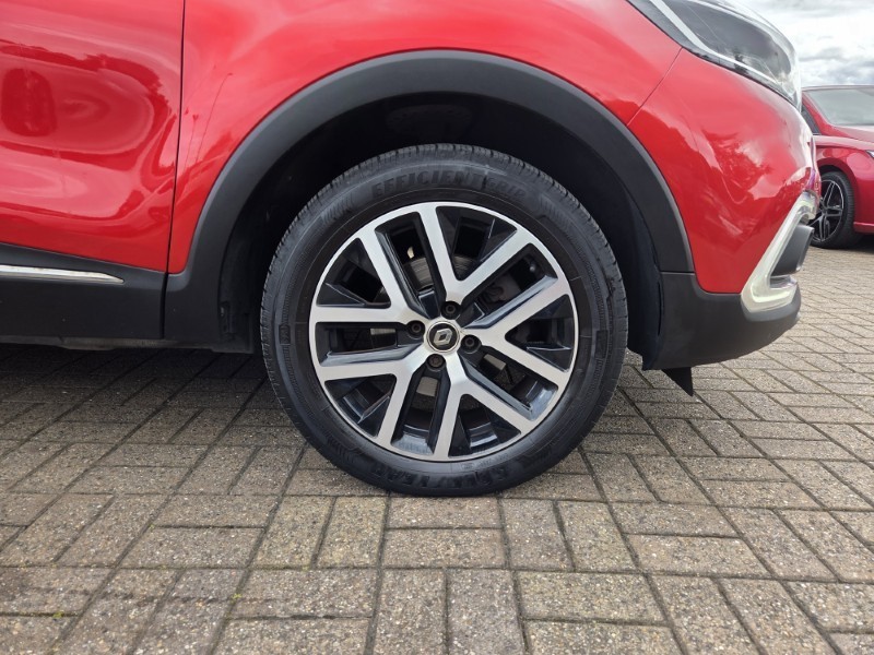 2020 (69) RENAULT CAPTUR 1.3 TCE 130 S Edition 5dr 5571379
