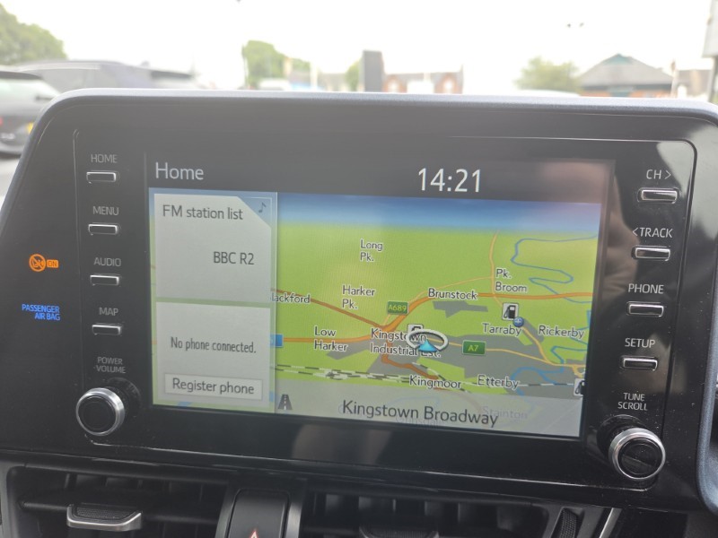 2020 (70) TOYOTA C-HR 1.8 Hybrid Design 5dr CVT 5572136