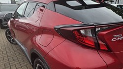 2020 (70) TOYOTA C-HR 1.8 Hybrid Design 5dr CVT 5572107