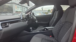 2020 (70) TOYOTA C-HR 1.8 Hybrid Design 5dr CVT 5572124