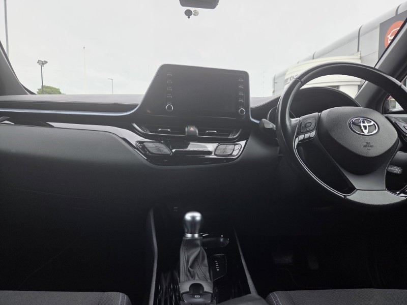 2020 (70) TOYOTA C-HR 1.8 Hybrid Design 5dr CVT 5572118
