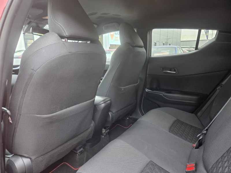 2020 (70) TOYOTA C-HR 1.8 Hybrid Design 5dr CVT 5572116