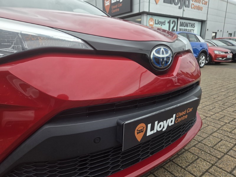 2020 (70) TOYOTA C-HR 1.8 Hybrid Design 5dr CVT 5572104