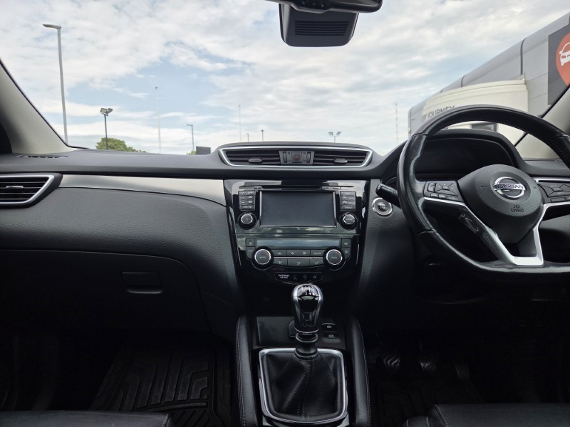 2018 (67) NISSAN QASHQAI 1.2 DiG-T Tekna 5dr 5582139