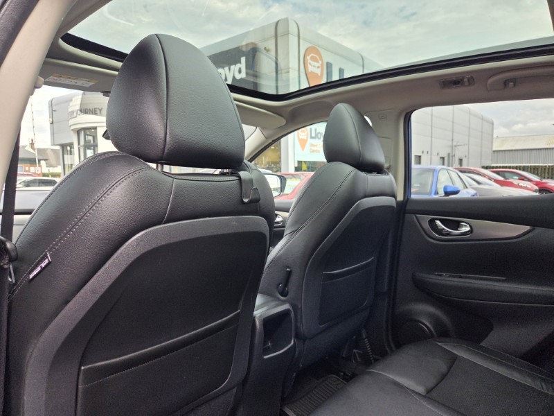 2018 (67) NISSAN QASHQAI 1.2 DiG-T Tekna 5dr 5582137