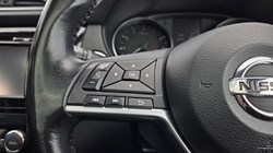 2018 (67) NISSAN QASHQAI 1.2 DiG-T Tekna 5dr 5582153