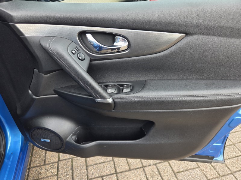 2018 (67) NISSAN QASHQAI 1.2 DiG-T Tekna 5dr 5582149