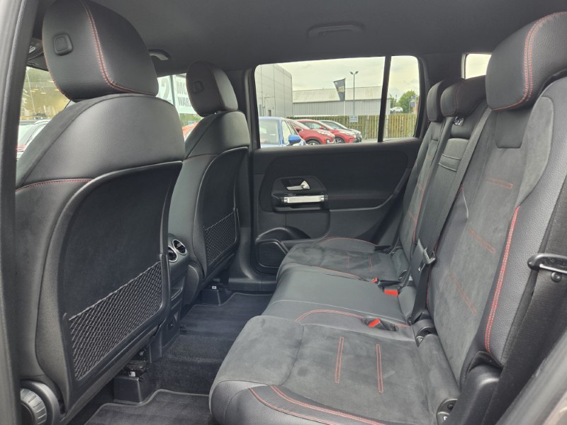 2021 (21) MERCEDES-BENZ GLB 200 AMG Line 5dr 7G-Tronic 5582189
