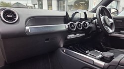 2021 (21) MERCEDES-BENZ GLB 200 AMG Line 5dr 7G-Tronic 5582195