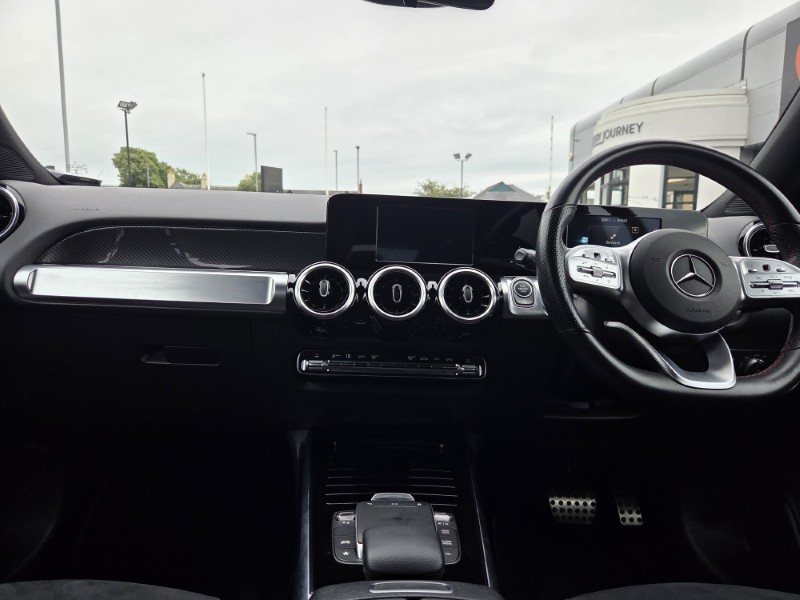 2021 (21) MERCEDES-BENZ GLB 200 AMG Line 5dr 7G-Tronic 5582191