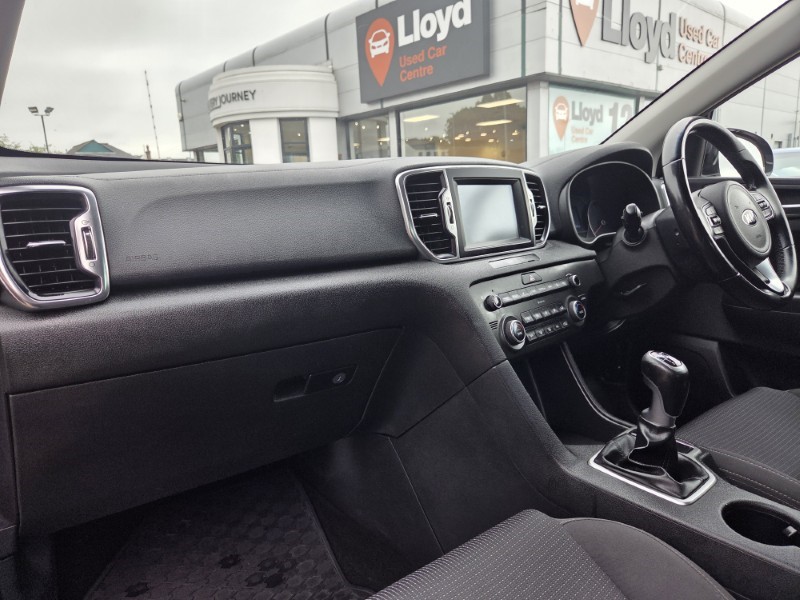 2017 (17) KIA SPORTAGE 1.6 GDi ISG 2 5dr 5587636