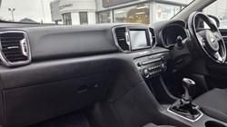 2017 (17) KIA SPORTAGE 1.6 GDi ISG 2 5dr 5587636