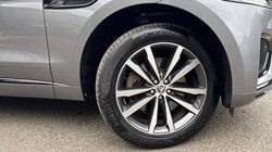 2023 (73) JAGUAR F-PACE 2.0 P400e R-Dynamic SE Black 5dr Auto AWD 4665543