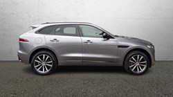 2023 (73) JAGUAR F-PACE 2.0 P400e R-Dynamic SE Black 5dr Auto AWD 4665500