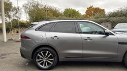 2023 (73) JAGUAR F-PACE 2.0 P400e R-Dynamic SE Black 5dr Auto AWD 4665550