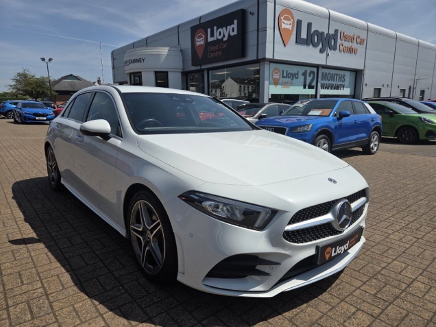 2019 (69) MERCEDES-BENZ A CLASS A180d AMG Line Premium 5dr Auto