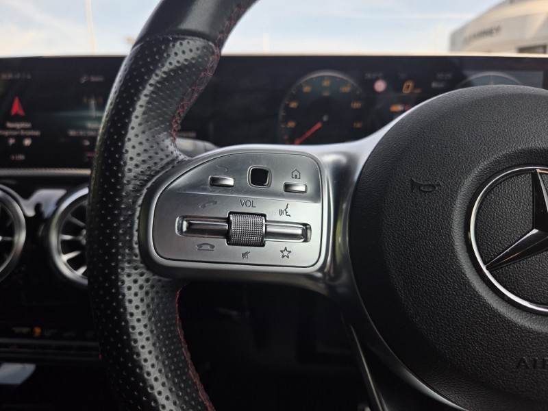 2019 (69) MERCEDES-BENZ A CLASS A180d AMG Line Premium 5dr Auto 5607863