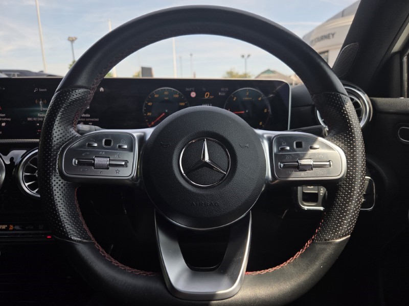 2019 (69) MERCEDES-BENZ A CLASS A180d AMG Line Premium 5dr Auto 5607865