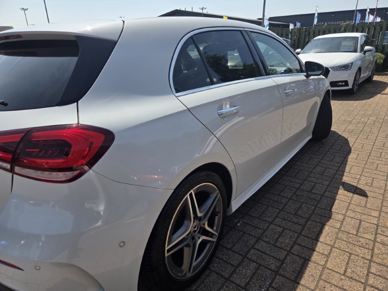 2019 (69) MERCEDES-BENZ A CLASS A180d AMG Line Premium 5dr Auto 5607841