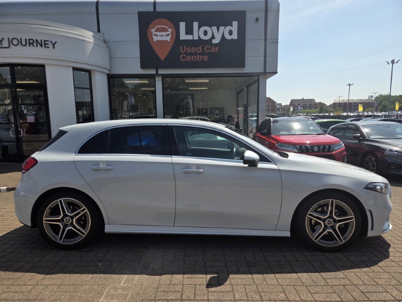 2019 (69) MERCEDES-BENZ A CLASS A180d AMG Line Premium 5dr Auto 5607830