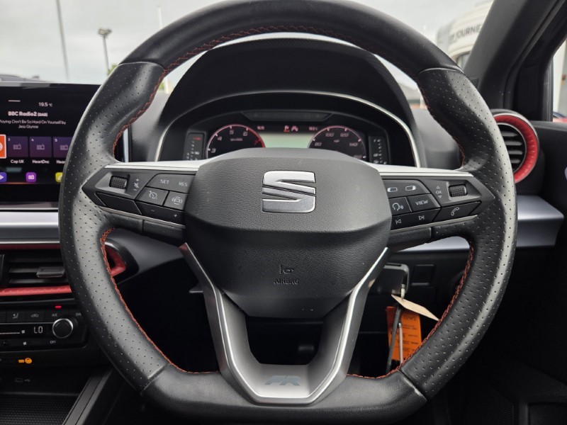 2022 (22) SEAT IBIZA 1.0 TSI 110 FR Sport 5dr 5584098
