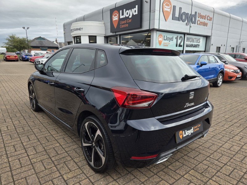 2022 (22) SEAT IBIZA 1.0 TSI 110 FR Sport 5dr 5584078