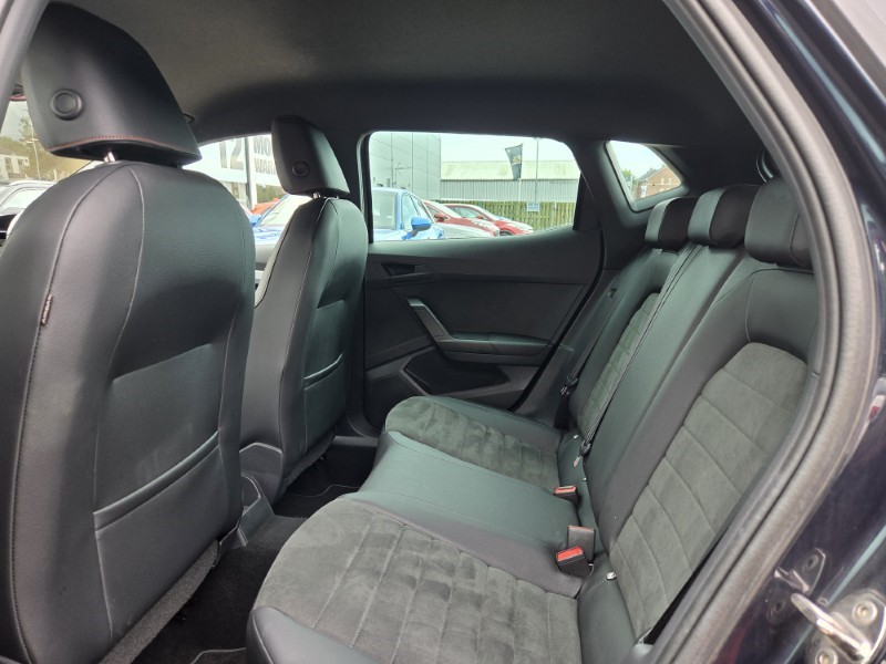 2022 (22) SEAT IBIZA 1.0 TSI 110 FR Sport 5dr 5584085
