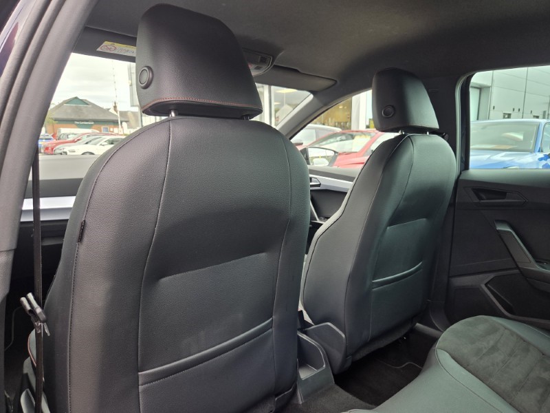 2022 (22) SEAT IBIZA 1.0 TSI 110 FR Sport 5dr 5584084