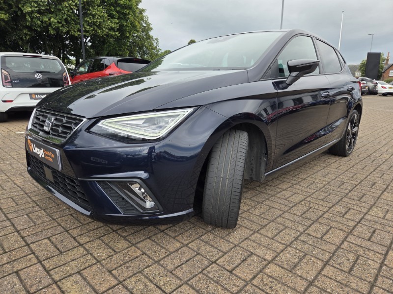 2022 (22) SEAT IBIZA 1.0 TSI 110 FR Sport 5dr 5584072
