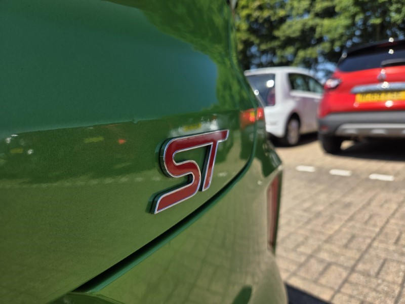 2021 (21) FORD PUMA 1.5 EcoBoost ST 5dr 5603225