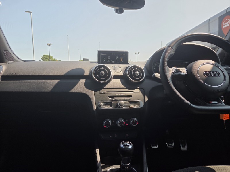 2018 (18) AUDI A1 1.4 TFSI 125 Black Edition Nav 5dr 5595785