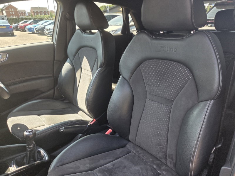 2018 (18) AUDI A1 1.4 TFSI 125 Black Edition Nav 5dr 5595791