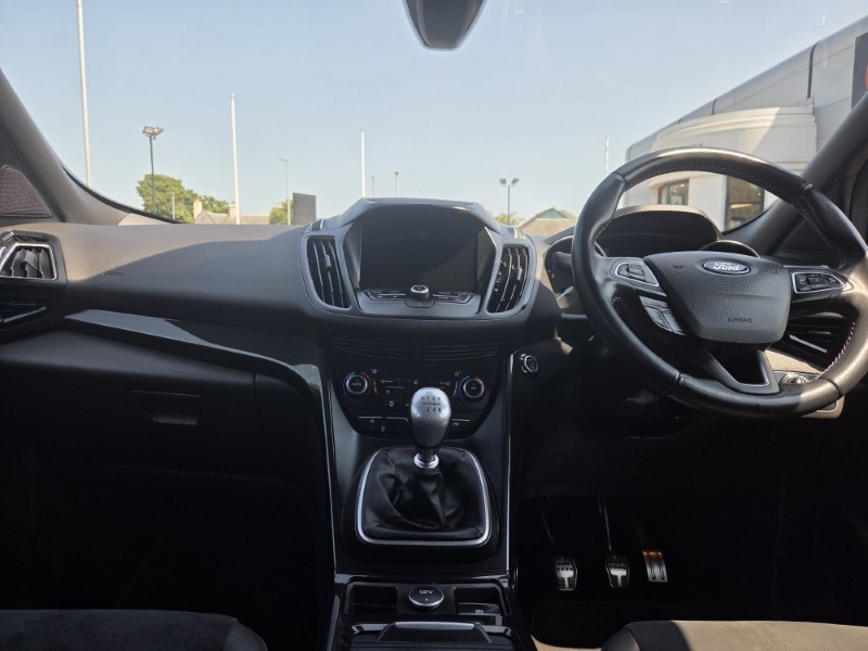 2017 (67) FORD KUGA 2.0 TDCi 180 ST-Line 5dr 5596864