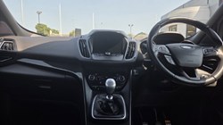 2017 (67) FORD KUGA 2.0 TDCi 180 ST-Line 5dr 5596864
