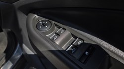 2017 (67) FORD KUGA 2.0 TDCi 180 ST-Line 5dr 5596873