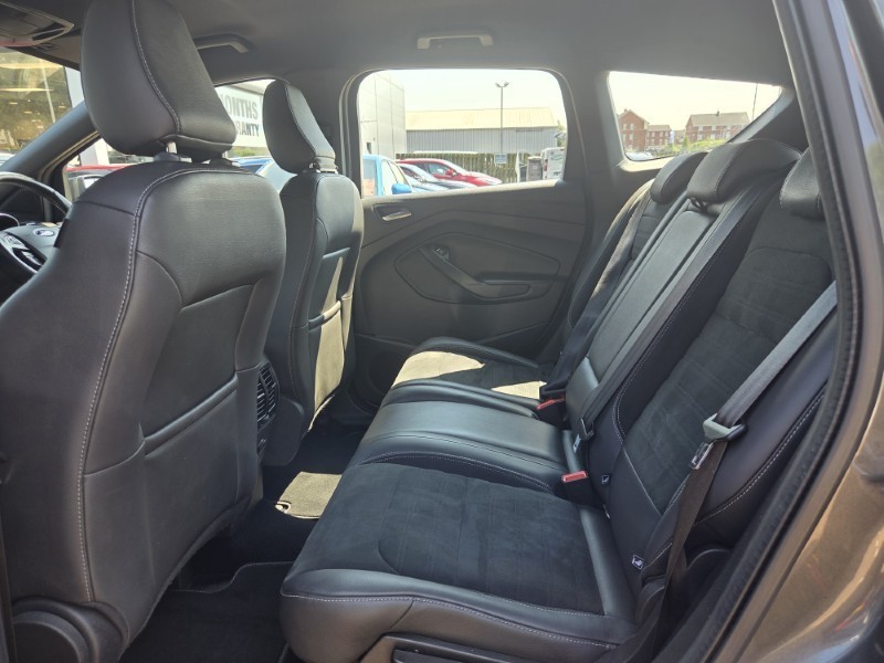 2017 (67) FORD KUGA 2.0 TDCi 180 ST-Line 5dr 5596863