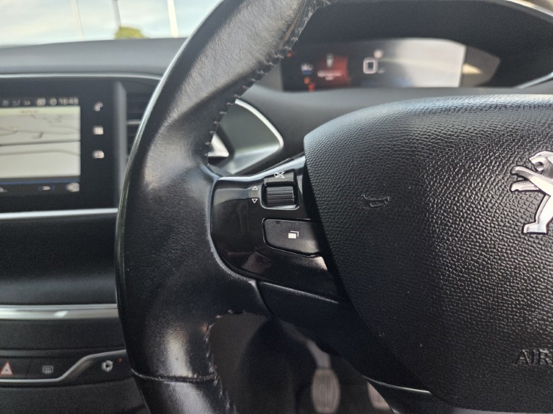 2020 (70) PEUGEOT 308 1.2 PureTech 130 Allure 5dr [Digital i-Cockpit] 5596917