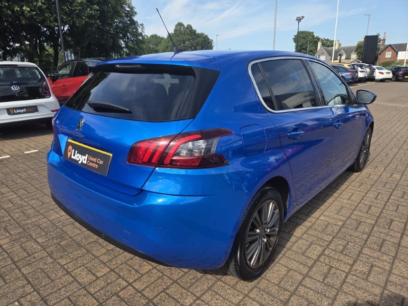 2020 (70) PEUGEOT 308 1.2 PureTech 130 Allure 5dr [Digital i-Cockpit] 5596901