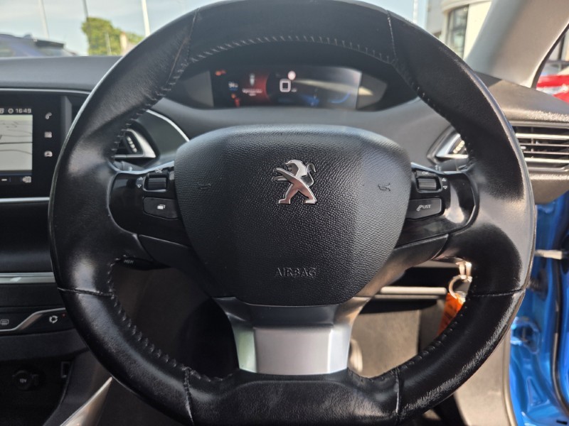 2020 (70) PEUGEOT 308 1.2 PureTech 130 Allure 5dr [Digital i-Cockpit] 5596919