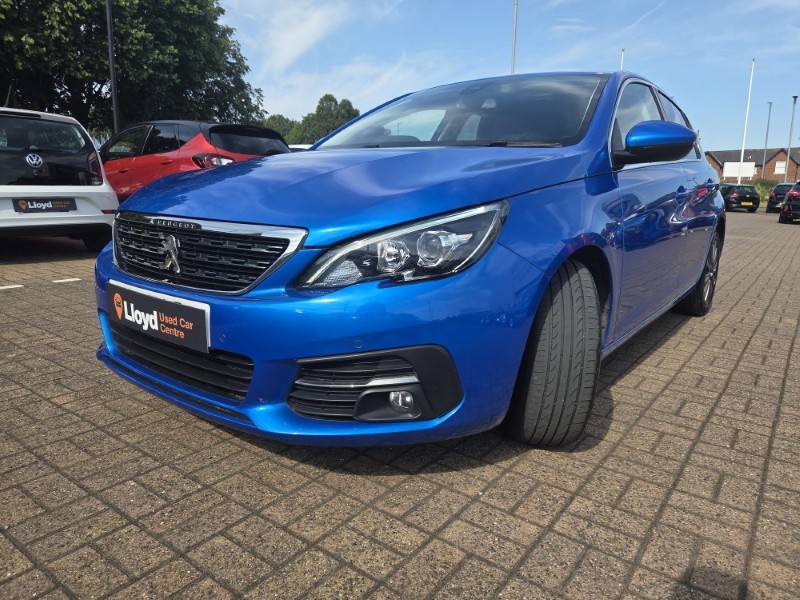 2020 (70) PEUGEOT 308 1.2 PureTech 130 Allure 5dr [Digital i-Cockpit] 5596895
